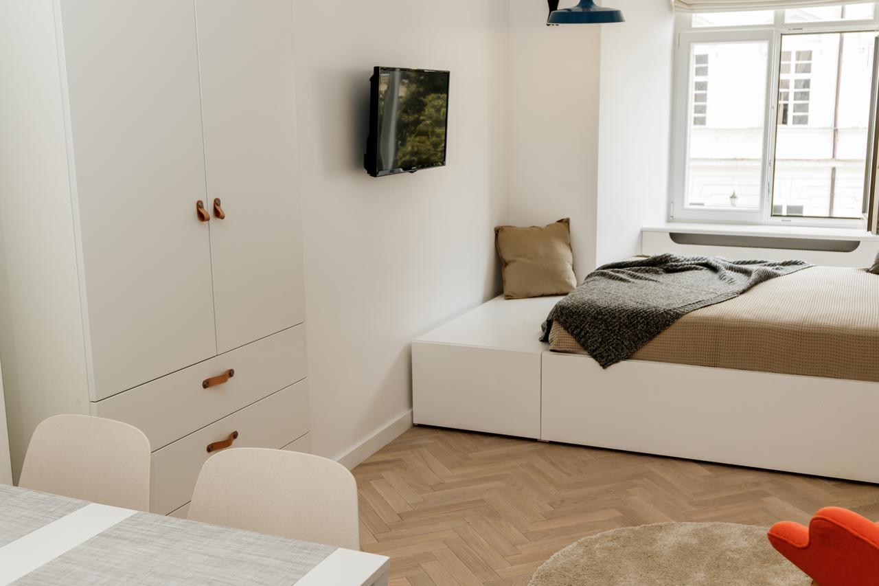 Art Of The Apartment Lviv Exterior foto